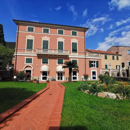 Albergo Mp Noli Exterior photo