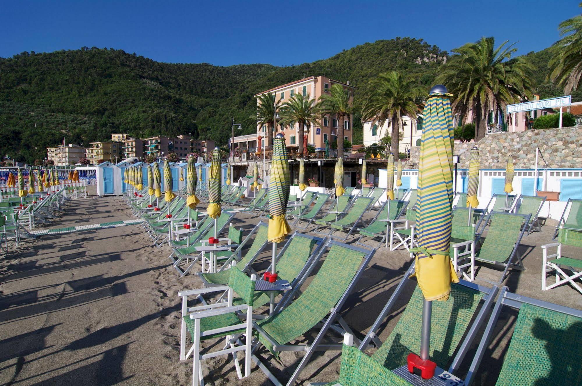 Albergo Mp Noli Exterior photo